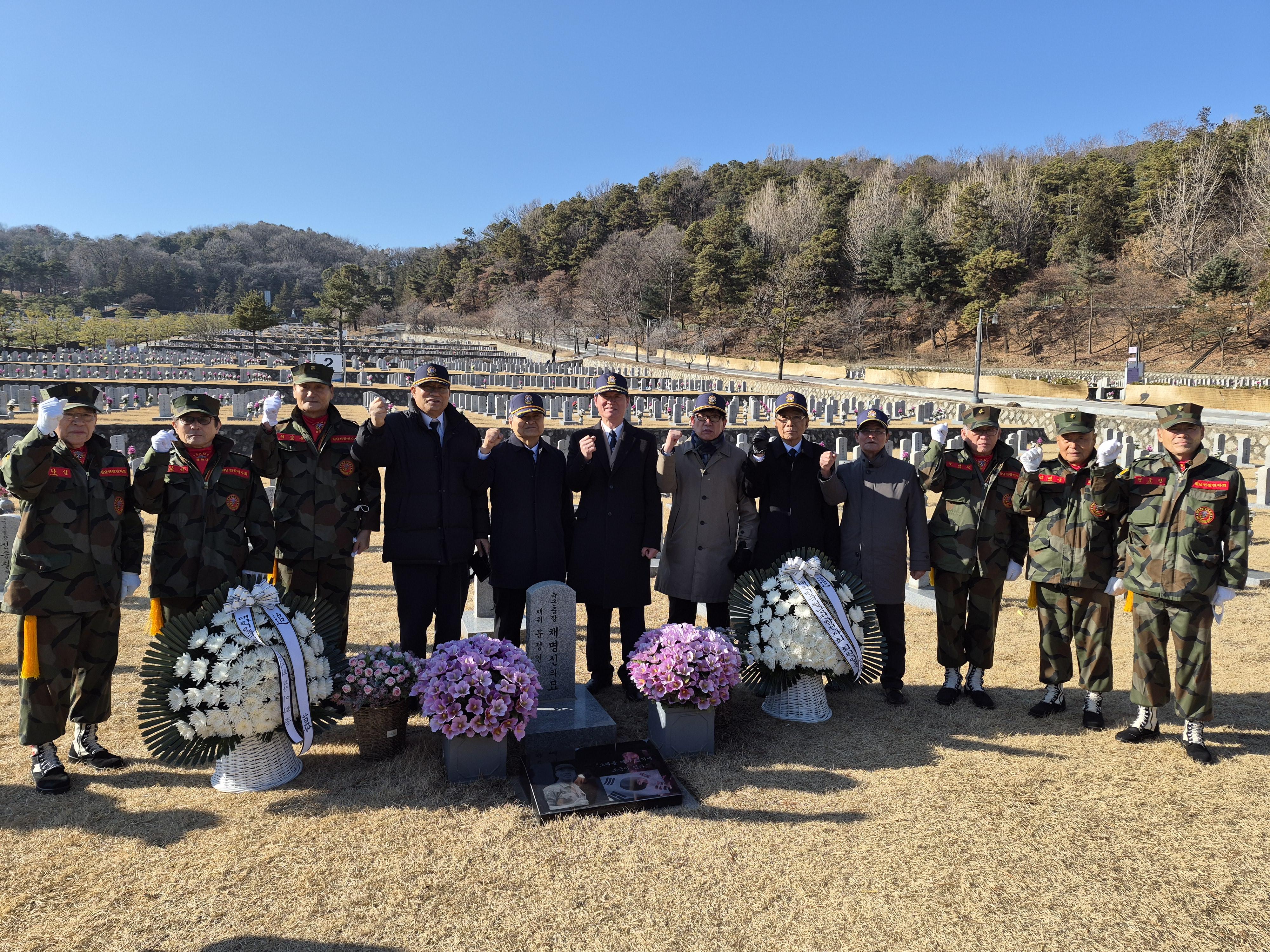 현충원.jpg